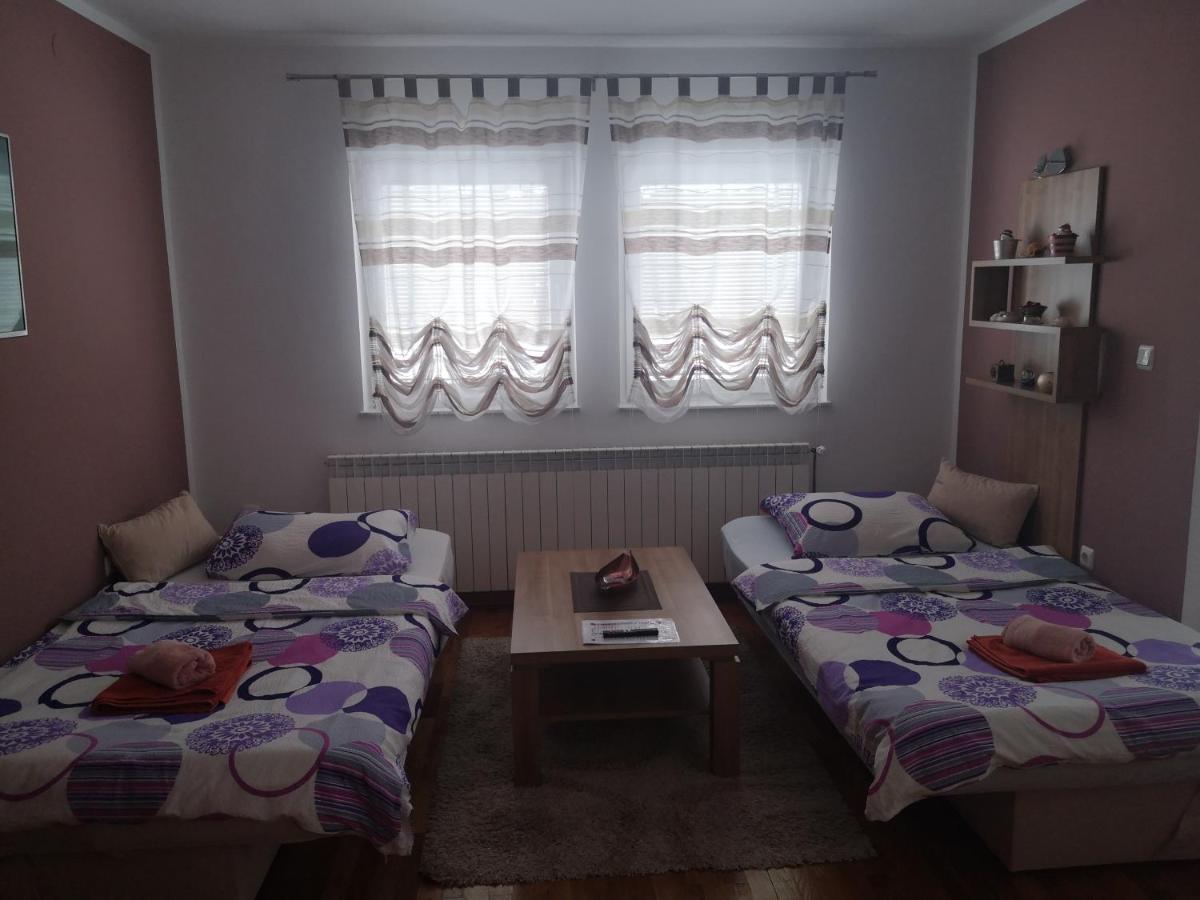 Apartment Igor - Holiday Home Ostarije Ngoại thất bức ảnh